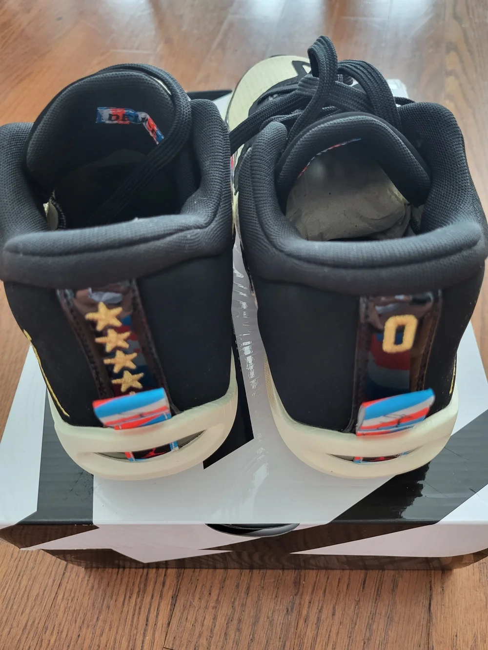 Jordan Tatum 1 Men's 9.5 Low-Top Sneakers in Cream and Black